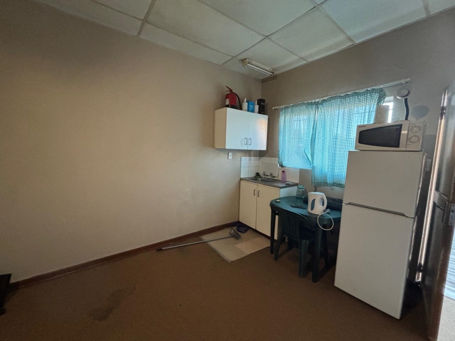 1 Bedroom Property for Sale in Willows Free State